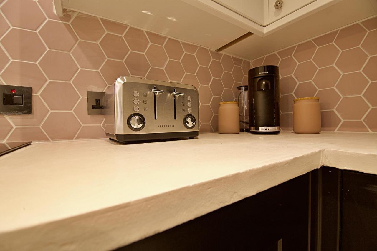 Scotforth Road- Boutique Rooms In Lancaster City Townhouse แลงคาสเตอร์ ภายนอก รูปภาพ