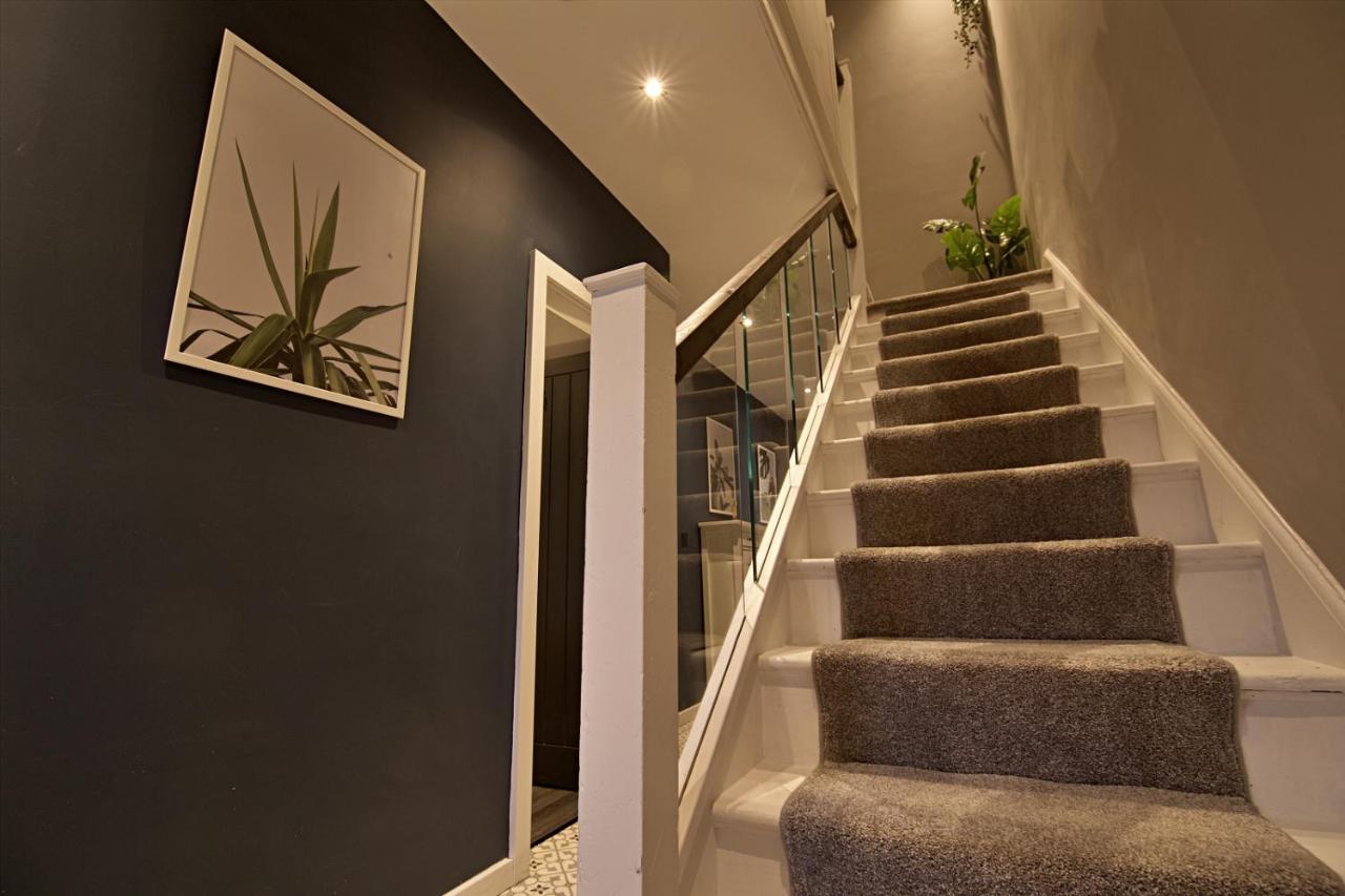Scotforth Road- Boutique Rooms In Lancaster City Townhouse แลงคาสเตอร์ ภายนอก รูปภาพ