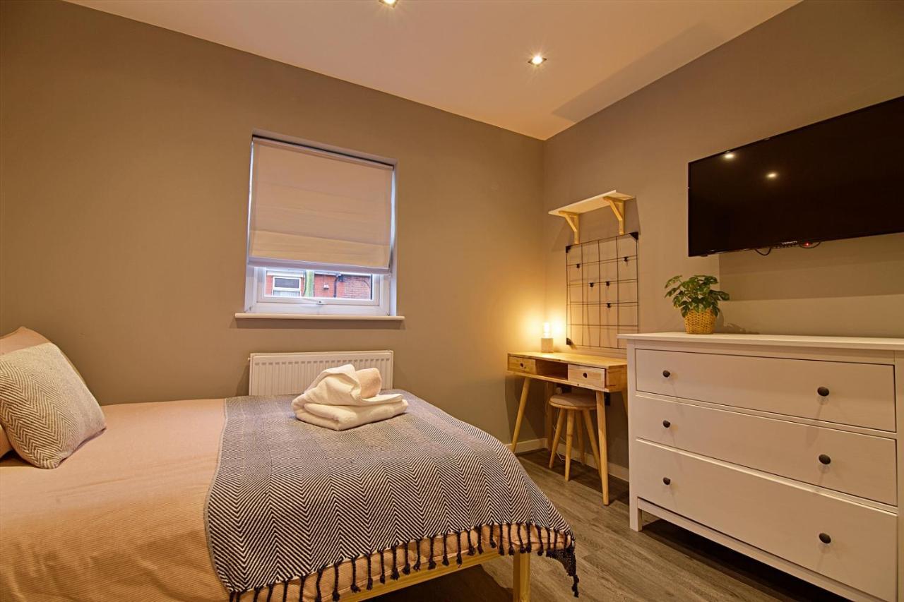 Scotforth Road- Boutique Rooms In Lancaster City Townhouse แลงคาสเตอร์ ภายนอก รูปภาพ