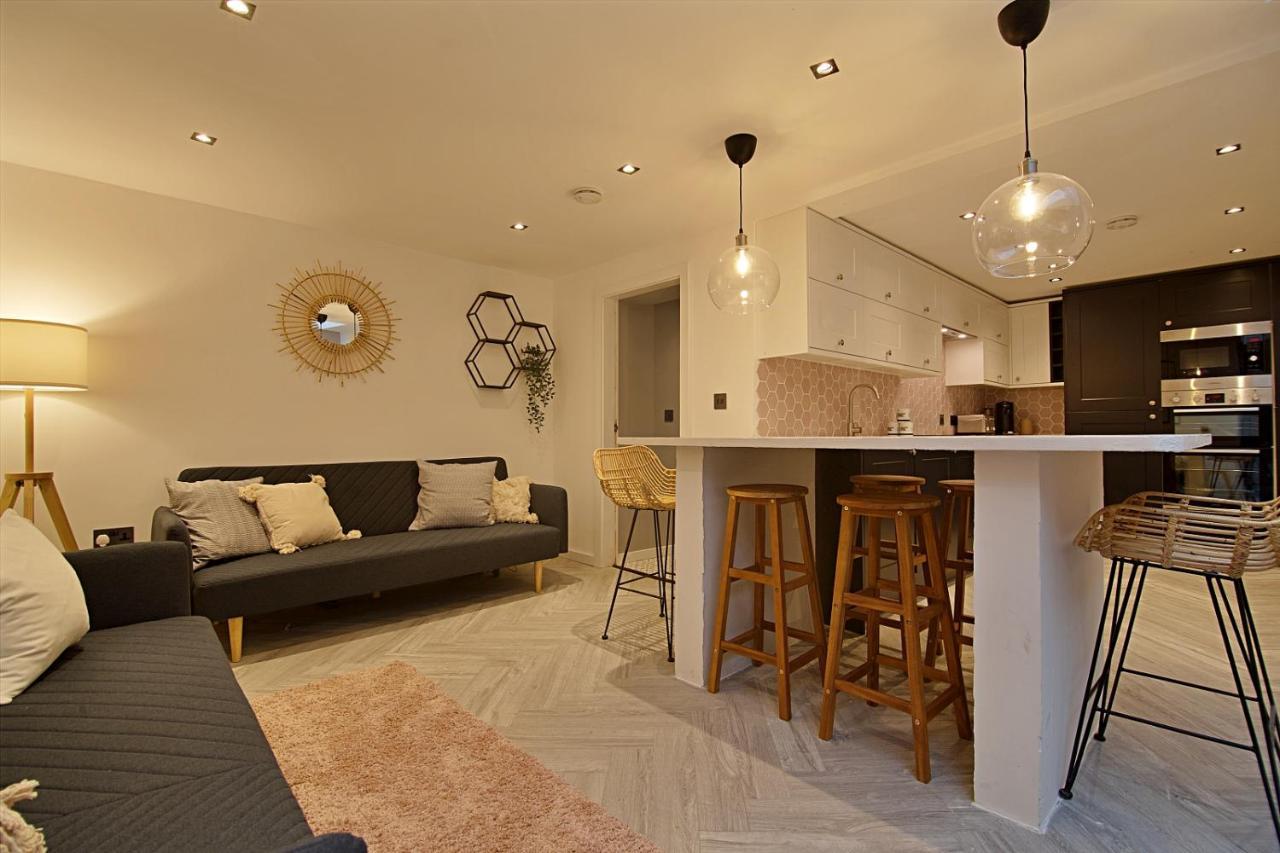 Scotforth Road- Boutique Rooms In Lancaster City Townhouse แลงคาสเตอร์ ภายนอก รูปภาพ