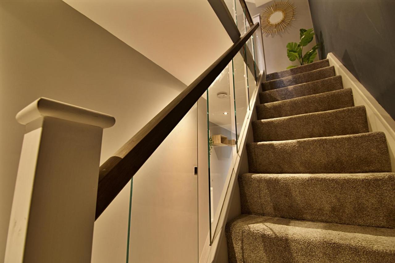 Scotforth Road- Boutique Rooms In Lancaster City Townhouse แลงคาสเตอร์ ภายนอก รูปภาพ