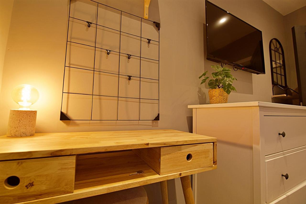 Scotforth Road- Boutique Rooms In Lancaster City Townhouse แลงคาสเตอร์ ภายนอก รูปภาพ